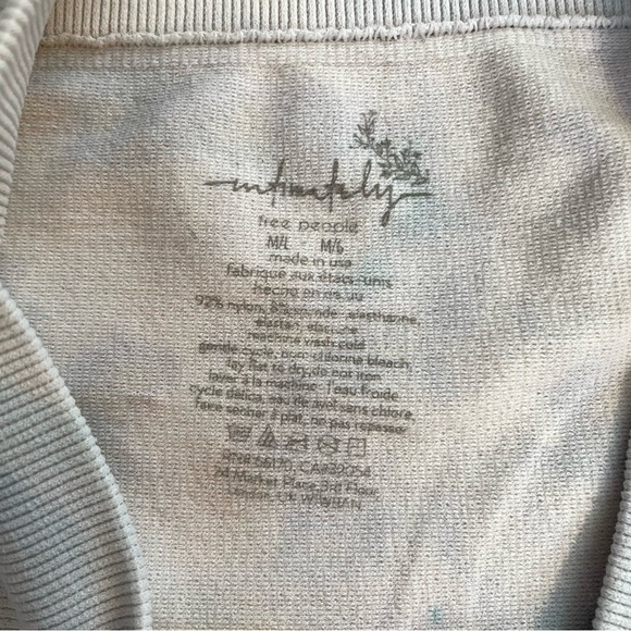 Free People Intimately Light Blue Muted Sky Cloud Pattern High Rise Biker Shorts - Picture 9 of 10